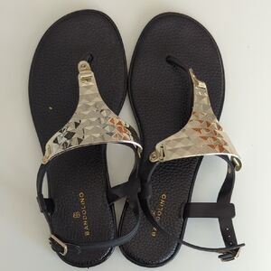 Bandolino Women's Sandals in Black and Silver